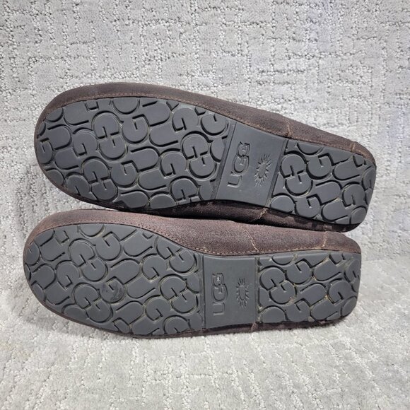 Ugg Ascot Men's Size 11EEE US Brown Suede Slip On Wool Shearling Shoes 1103889 - Picture 10 of 10